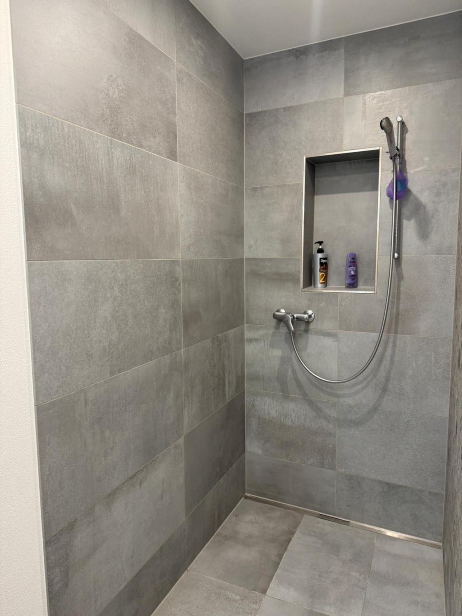 Gemuetliche Wohnung Landquart Luaran gambar